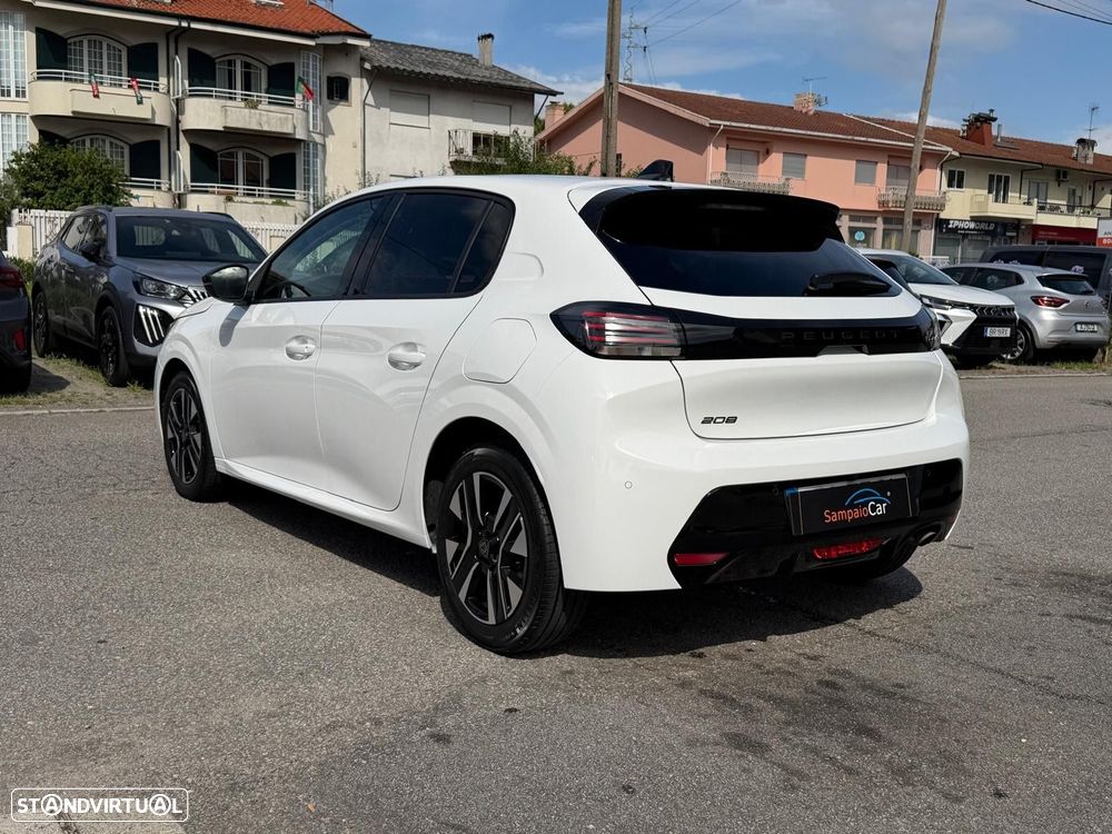Peugeot 208 1.2 PureTech Allure - 8
