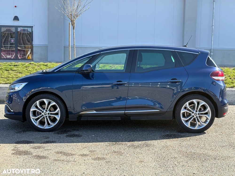 Renault Scenic BLUE dCi 120 BLACK EDITION - 12