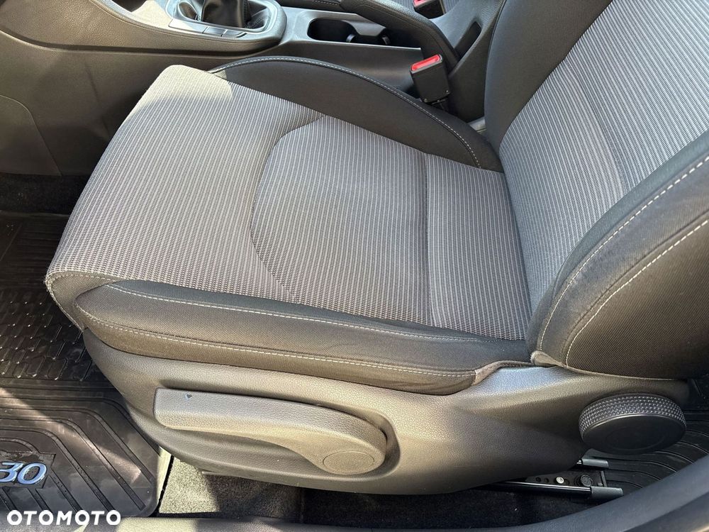 Hyundai i30 - 12