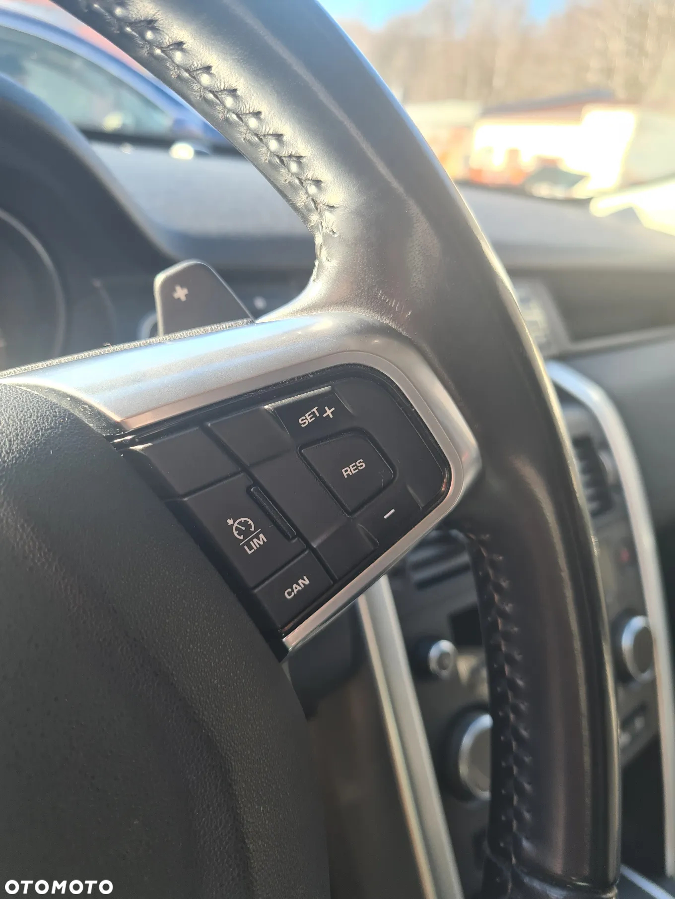 Land Rover Discovery Sport 2.0 TD4 SE - 20