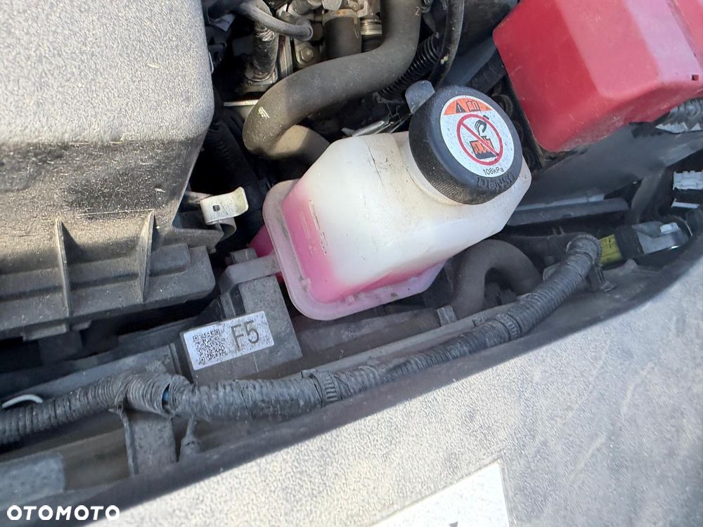 Toyota C-HR 1.8 Hybrid Executive - 35