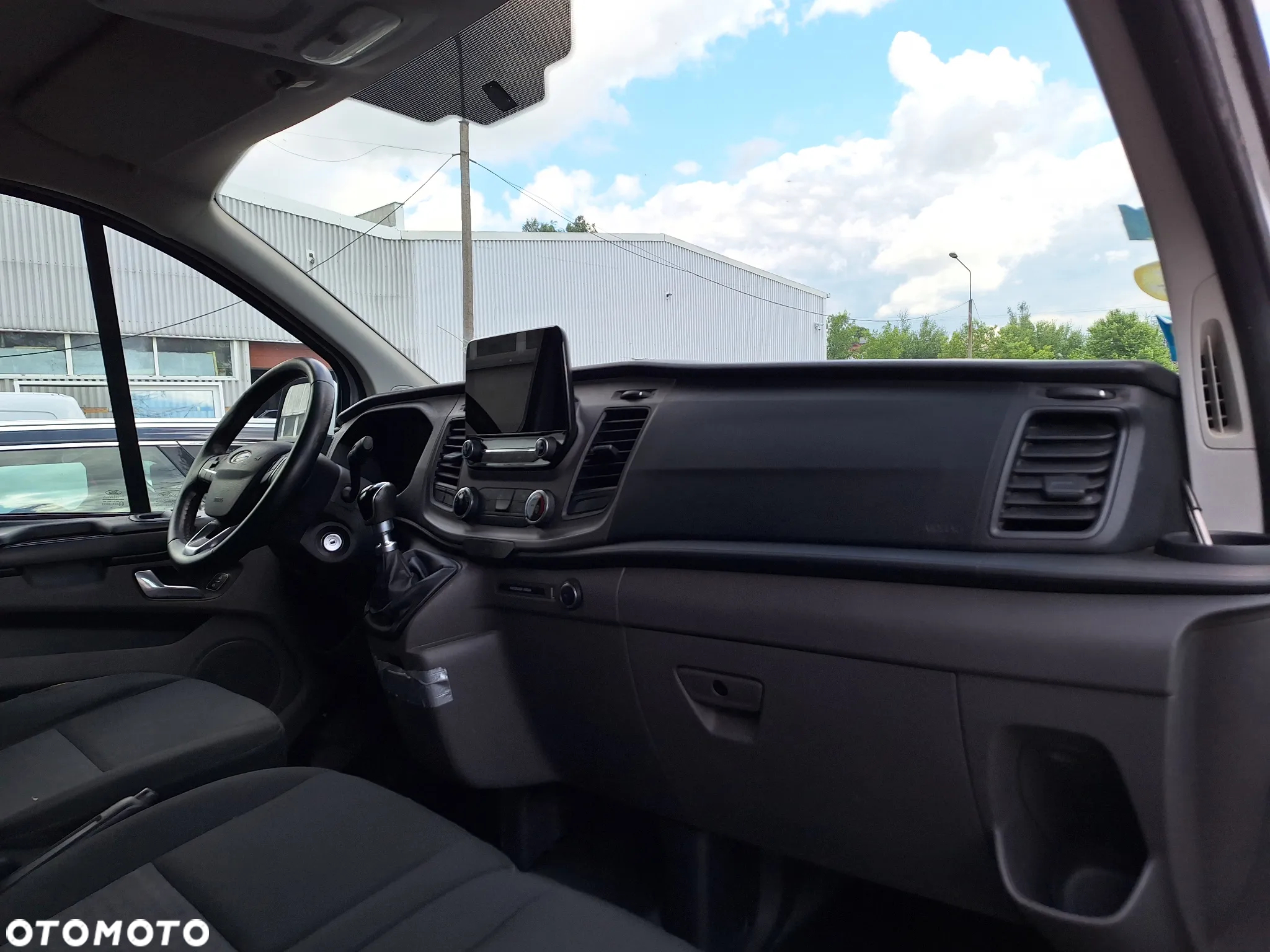 Ford TRANSIT CUSTOM L2H2 2.0 ECOBLUE 130 TREND BUSINESS - 8