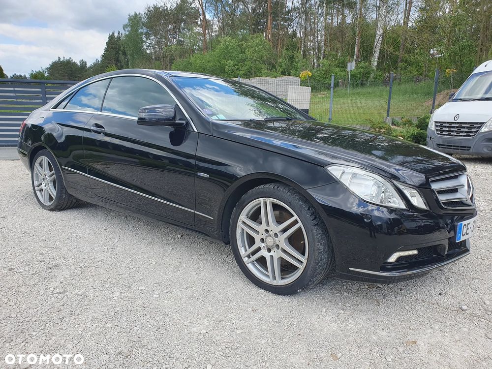 Mercedes-Benz Klasa E 350 CGI BlueEFFICIENCY 7G-TRONIC Avantgarde - 9