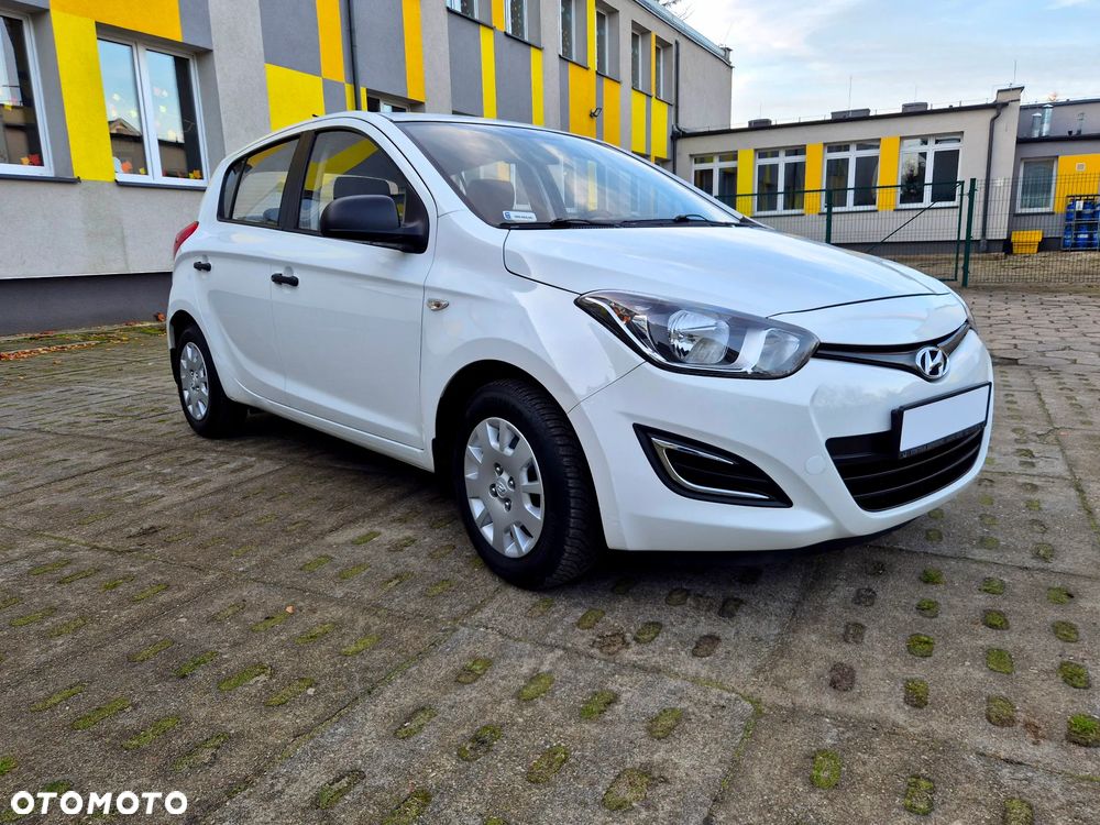 Hyundai i20 1.25 Comfort - 13