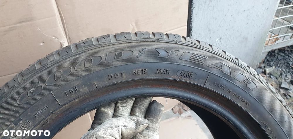 2X Opona GoodYear UltraGrip 7+ 195/55 R16 4mm 4408 - 6