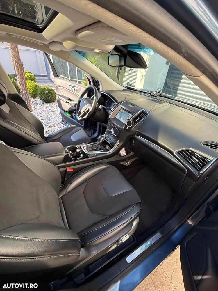 Ford Edge 2.0 TDCi Powershift Titanium - 22