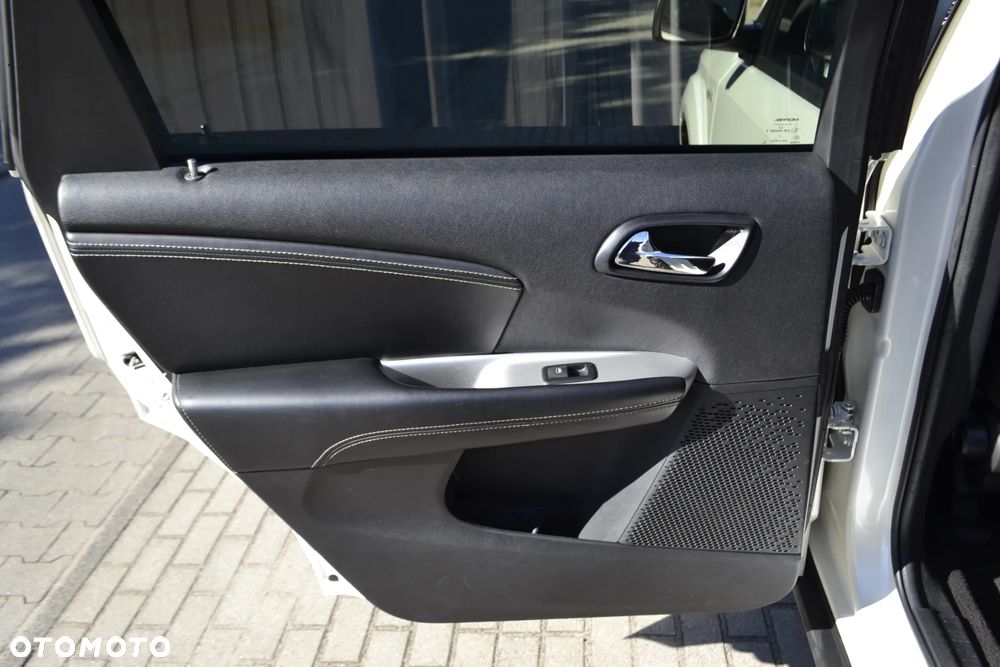 Fiat Freemont 2.0 Multijet Black Code AWD - 15