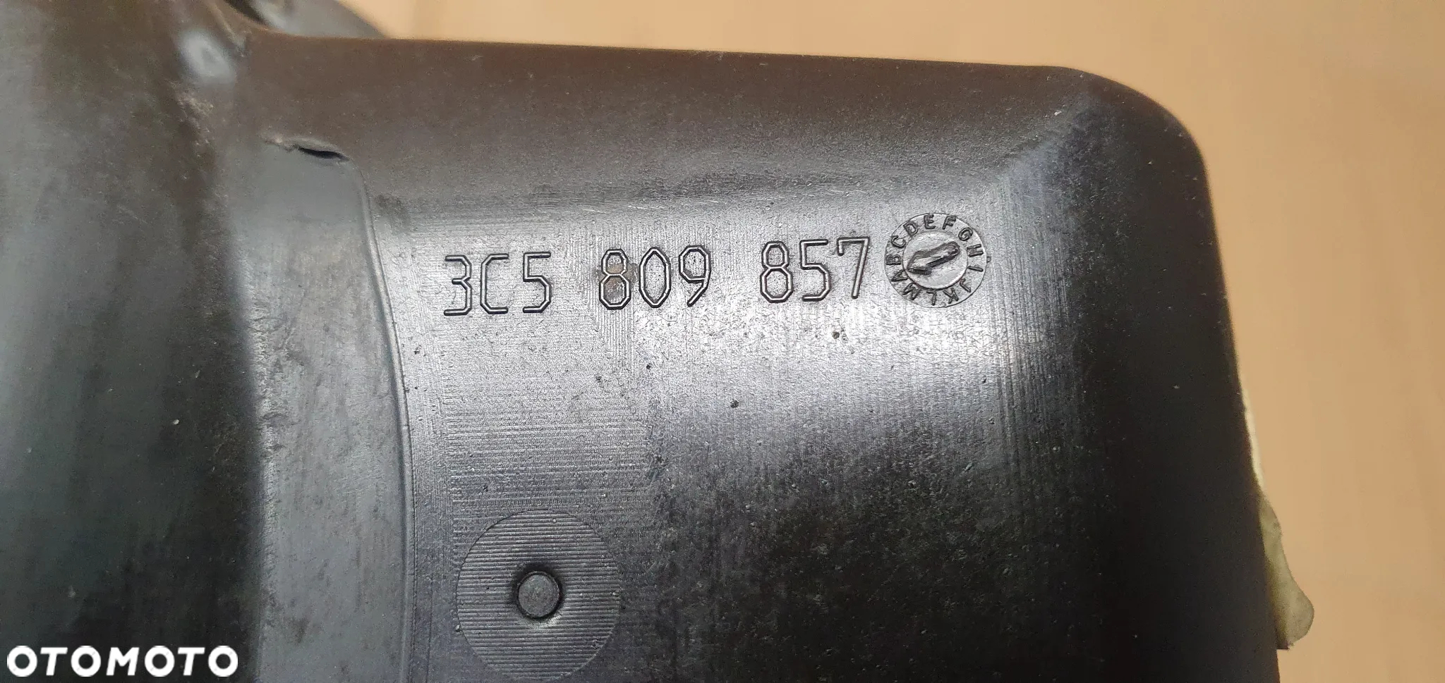 Klapka wlewu paliwa VW Passat B6 3C5810899 3C5809857 - 8