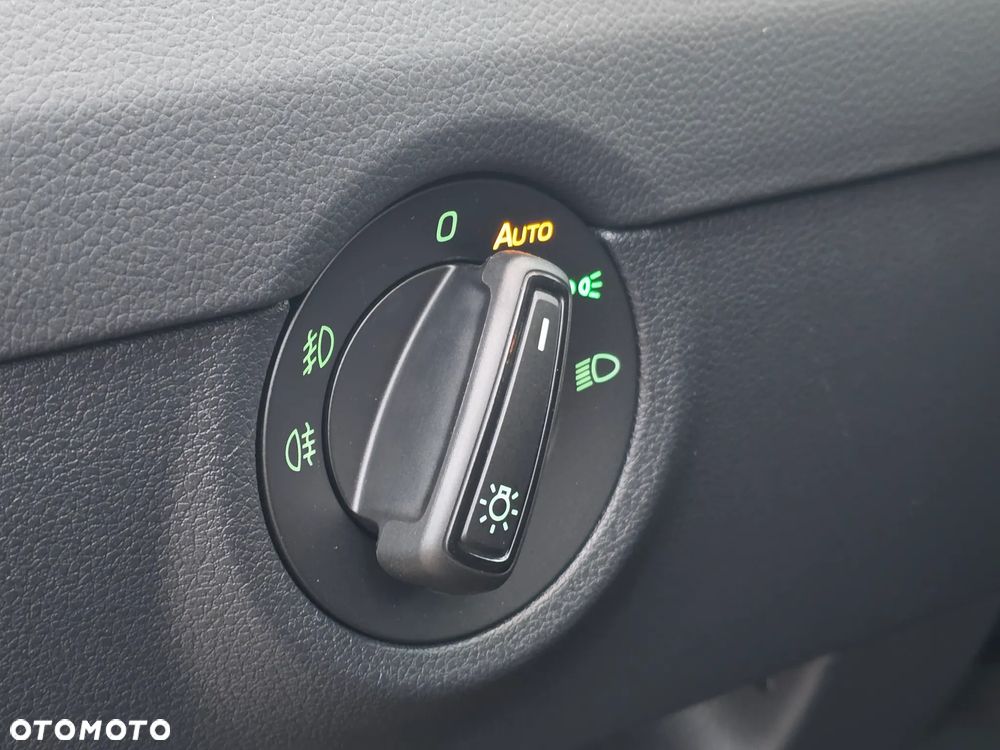 Skoda Octavia - 25