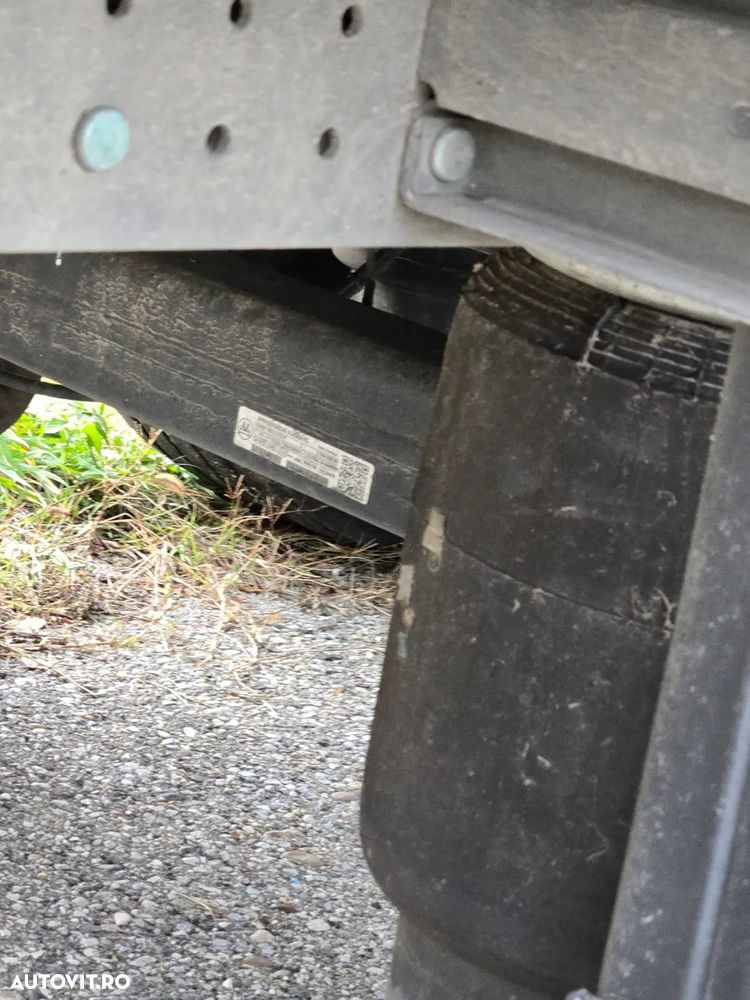 Schmitz Cargobull - 12