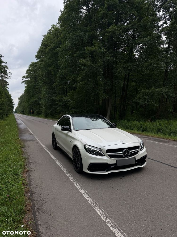 Mercedes-Benz Klasa C AMG 63 - 2