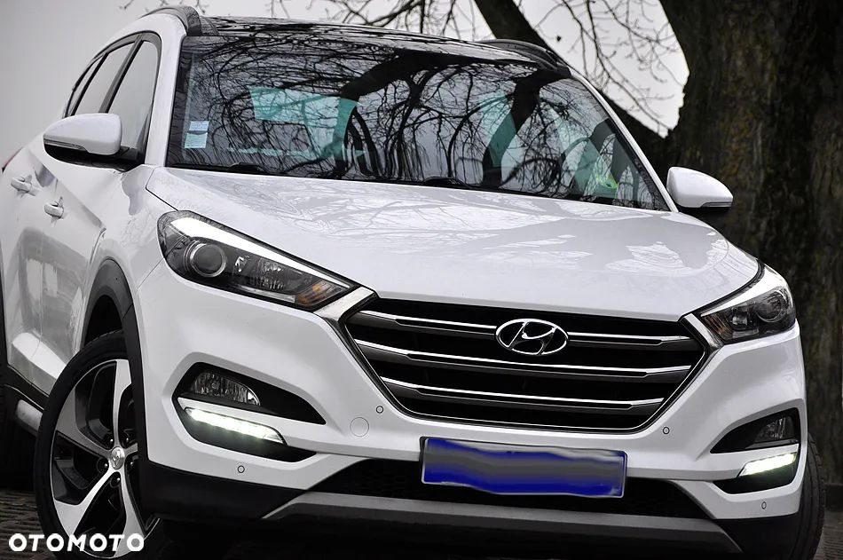 Hyundai Tucson blue 1.7 CRDi 2WD DCT Premium - 9