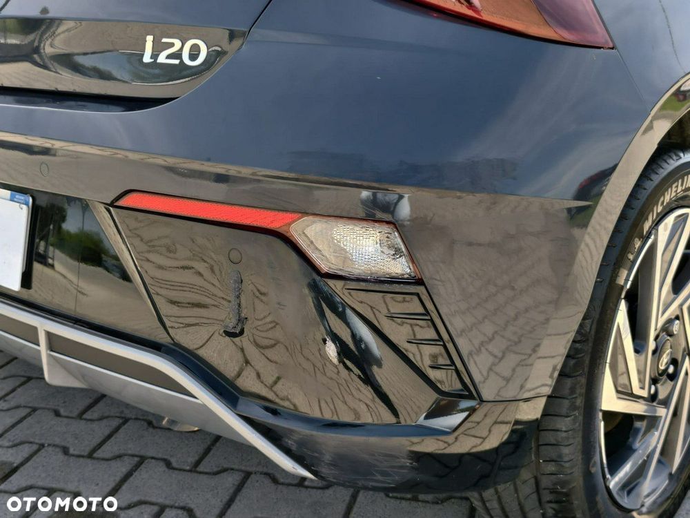 Hyundai i20 - 19