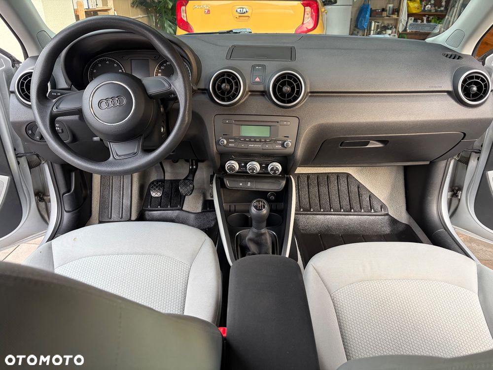 Audi A1 3-drzwiowe 1.4 TFSI Attraction - 9