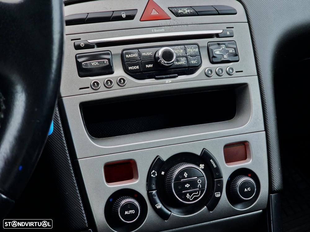 Peugeot 308 SW 1.6 HDi Executive CVM6 - 14