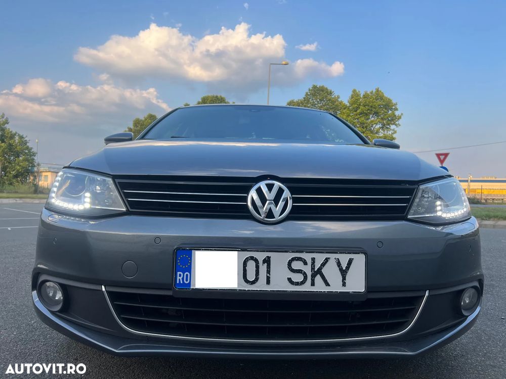 Volkswagen Jetta 1.6 TDI CR DPF Highline - 1