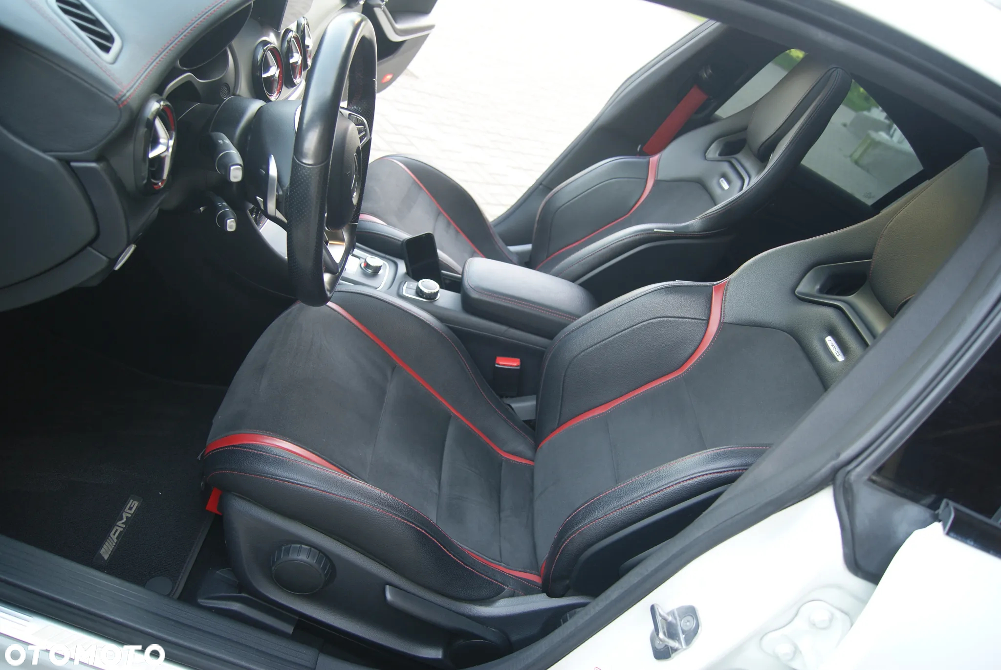 Mercedes-Benz CLA AMG 45 4-Matic - 11