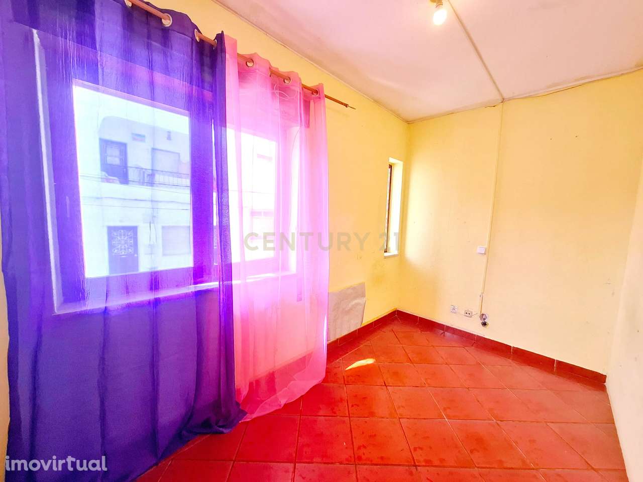 T1 no centro de Albufeira a 550 m da praia, excelente potencial de inv - Grande imagem: 5/9