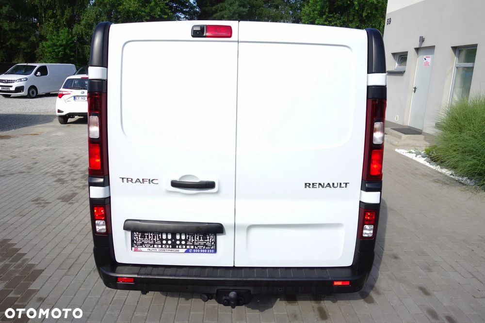 Renault Trafic  2.0 DCI 120 KM Long Klima Kamera Ledy - 15