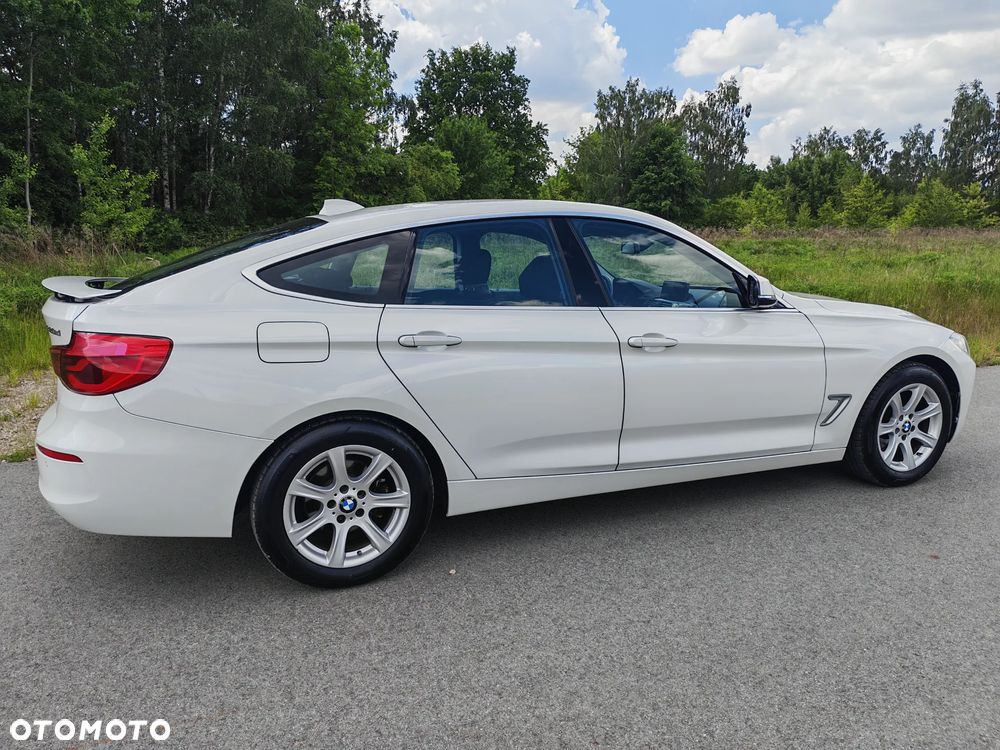 BMW 3GT 320d Advantage - 16