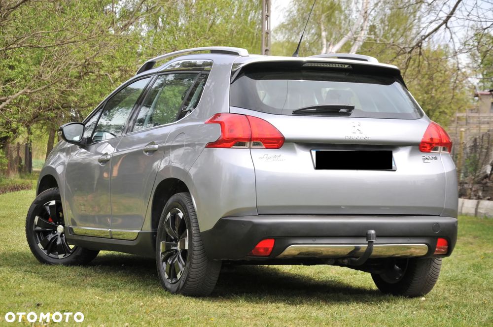Peugeot 2008 - 12
