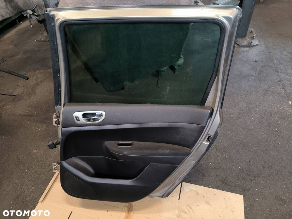 DRZWI PRAWE TYŁ PEUGEOT 307 SW - 4