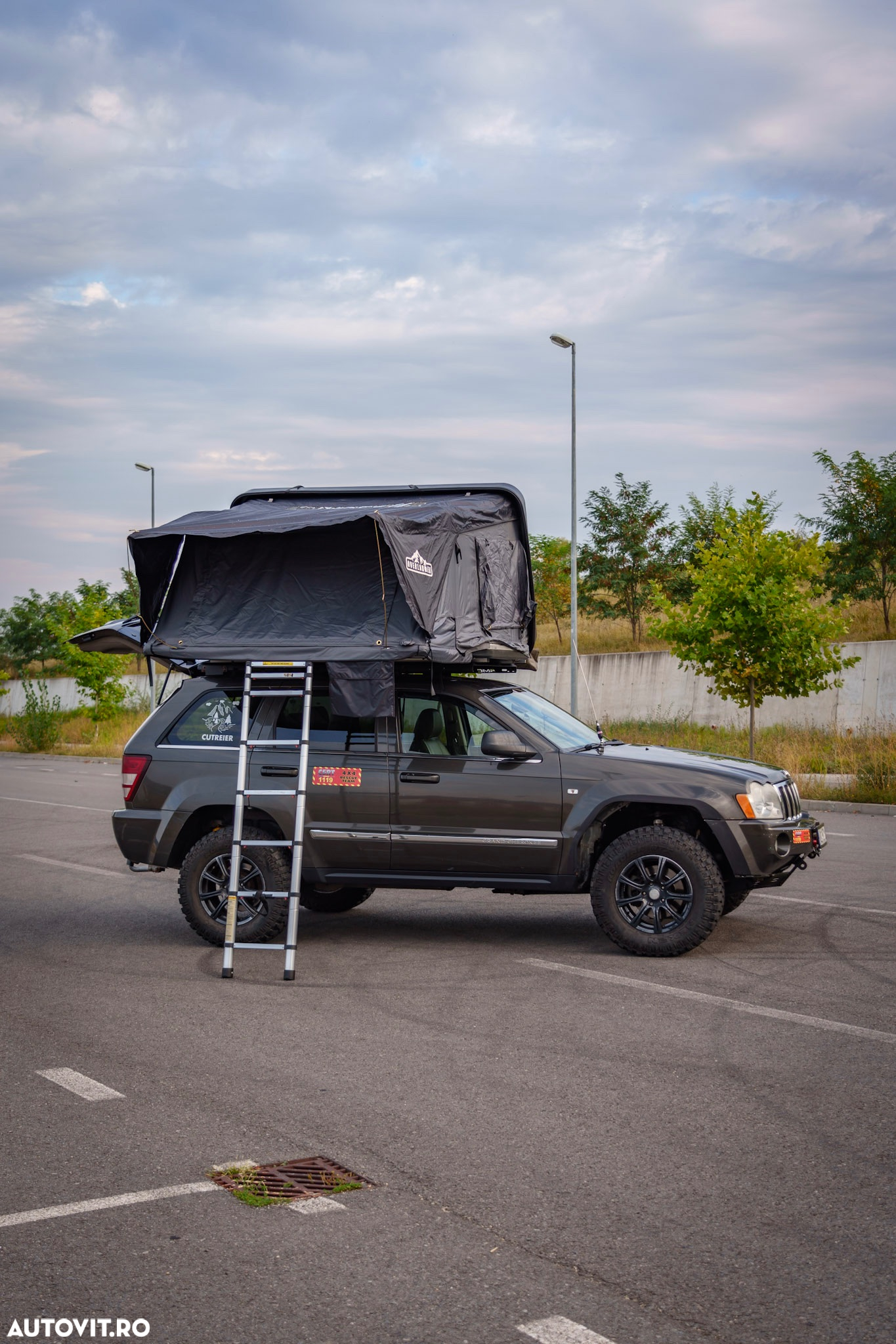 Jeep Grand Cherokee - 20