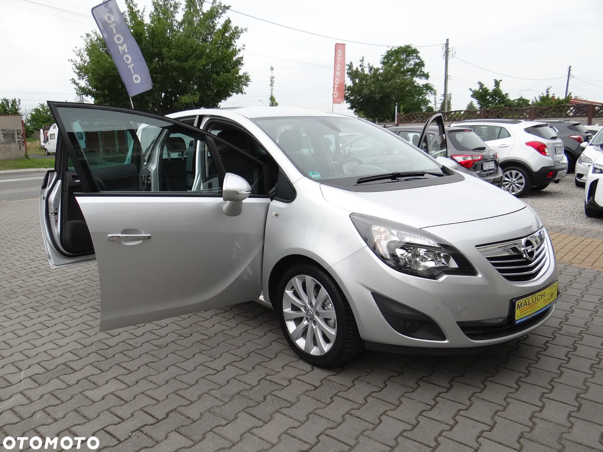 Opel Meriva 1.4 T Cosmo - 14