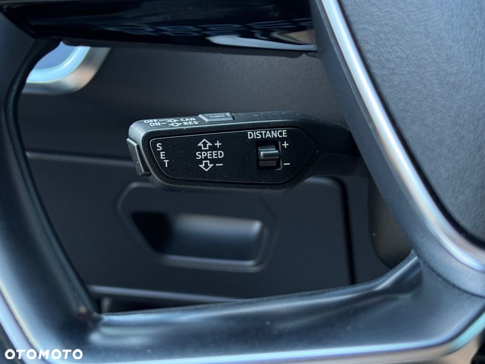 Audi A6 Avant 40 TDI quattro S tronic - 28