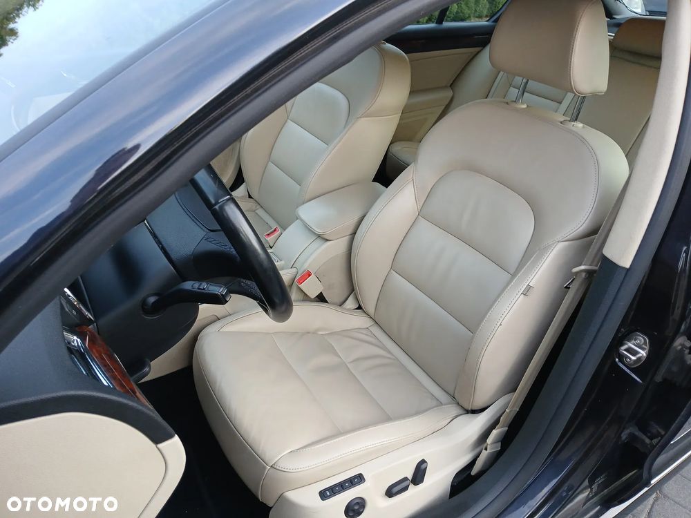 Skoda Superb 2.0 TDI Exclusive - 20