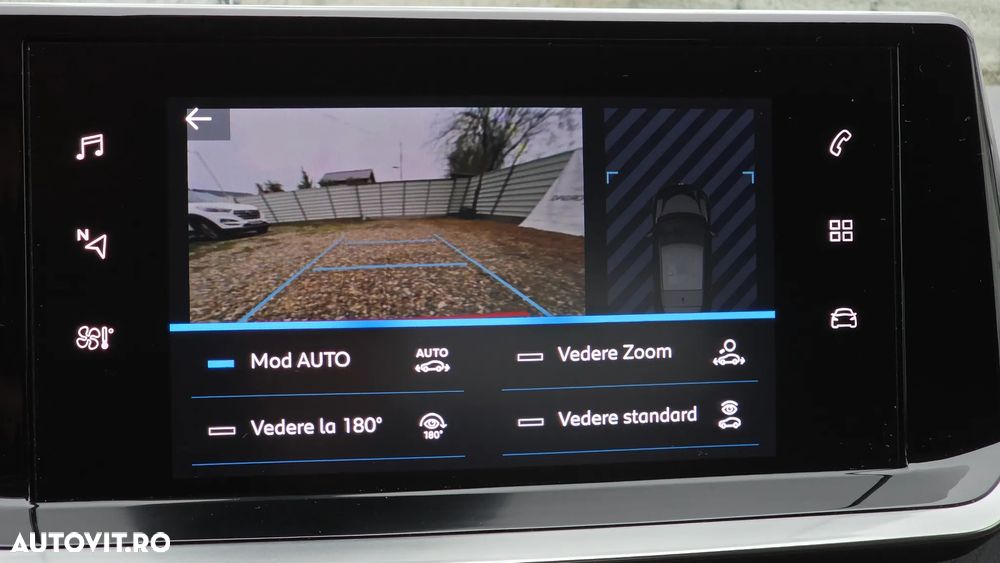 Peugeot 208 1.2 L PureTech STT EAT8 Allure Pack - 36