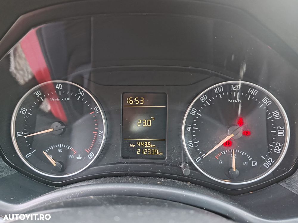Skoda Octavia - 13