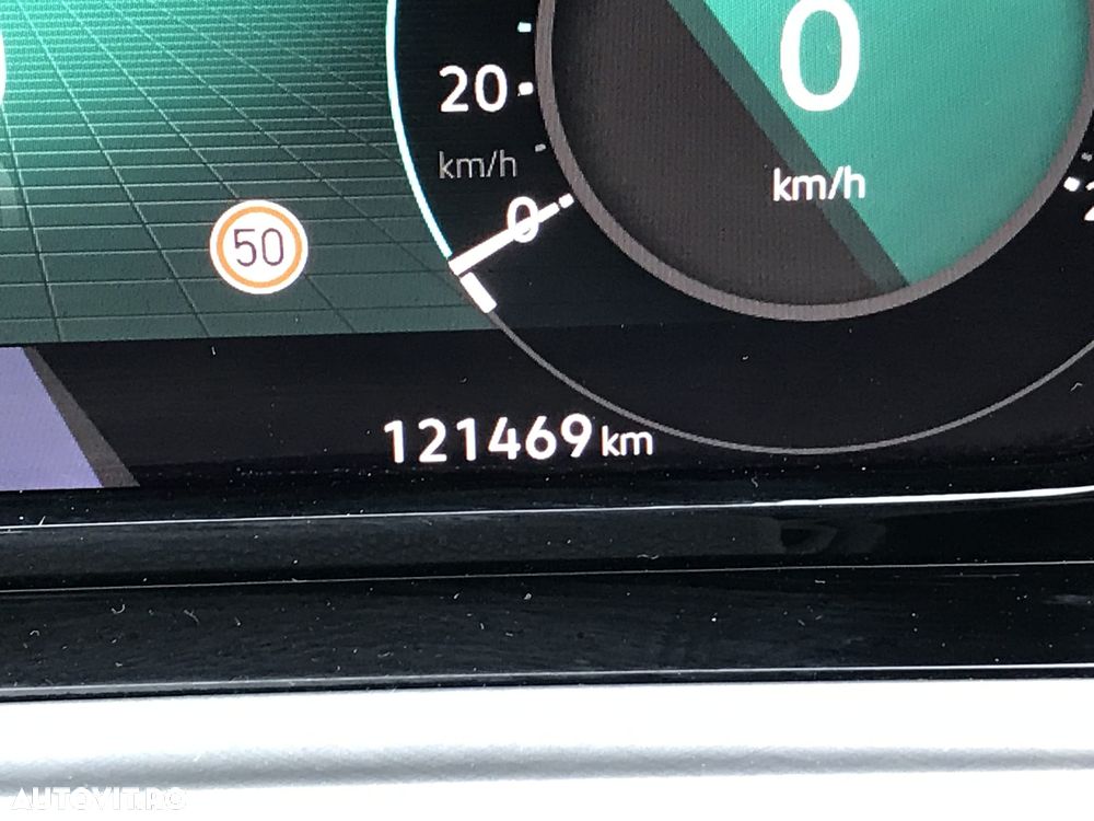 Volkswagen Golf 2.0 TDI 116CP Life - 8