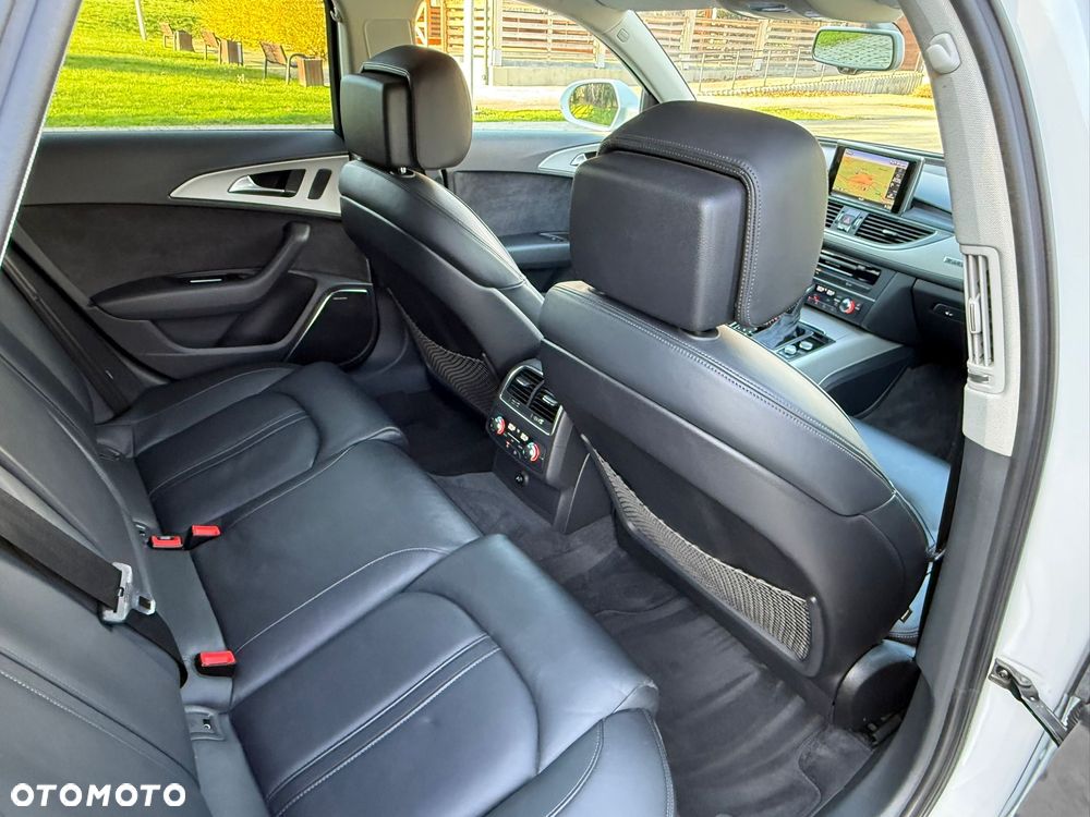 Audi A6 Avant - 16