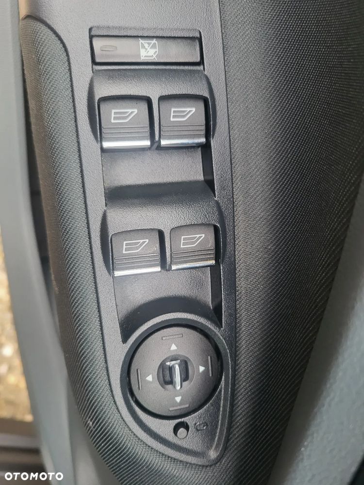 Ford C-MAX 1.6 TDCi Start-Stop-System SYNC Edition - 23