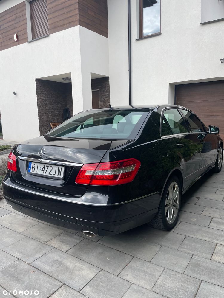 Mercedes-Benz Klasa E 350 CDI DPF BlueEFFICIENCY 7G-TRONIC Avantgarde - 6