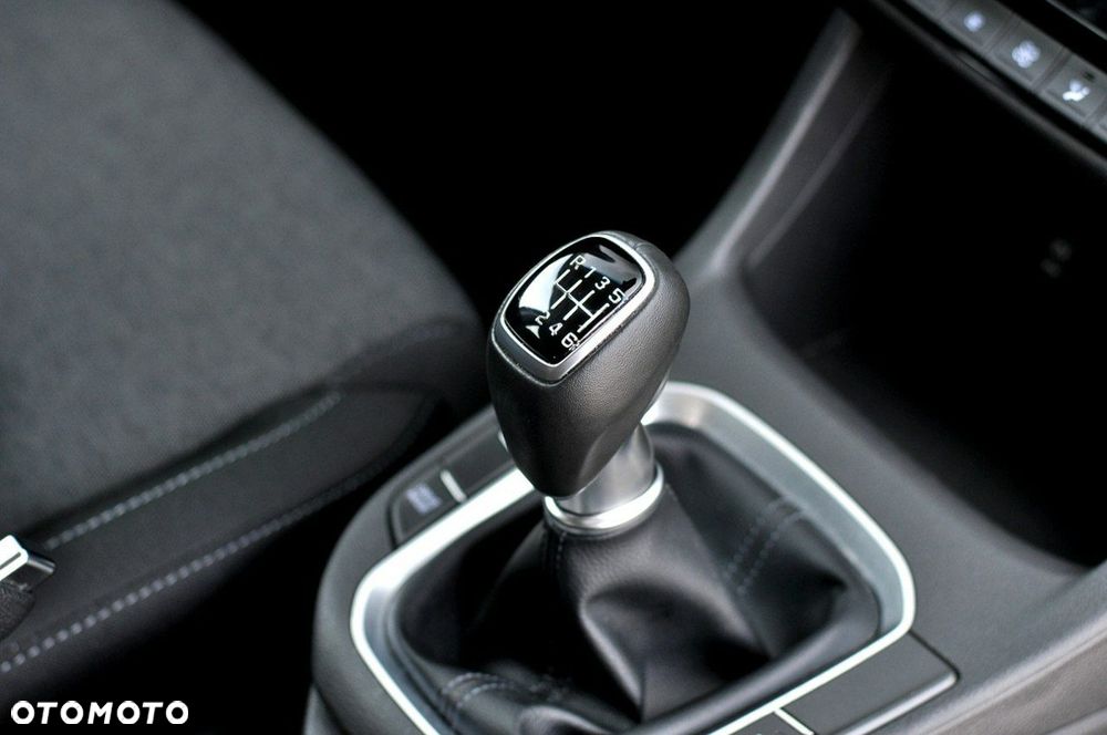 Hyundai i30 1.5 T-GDI 48V-Hybrid Advantage - 15