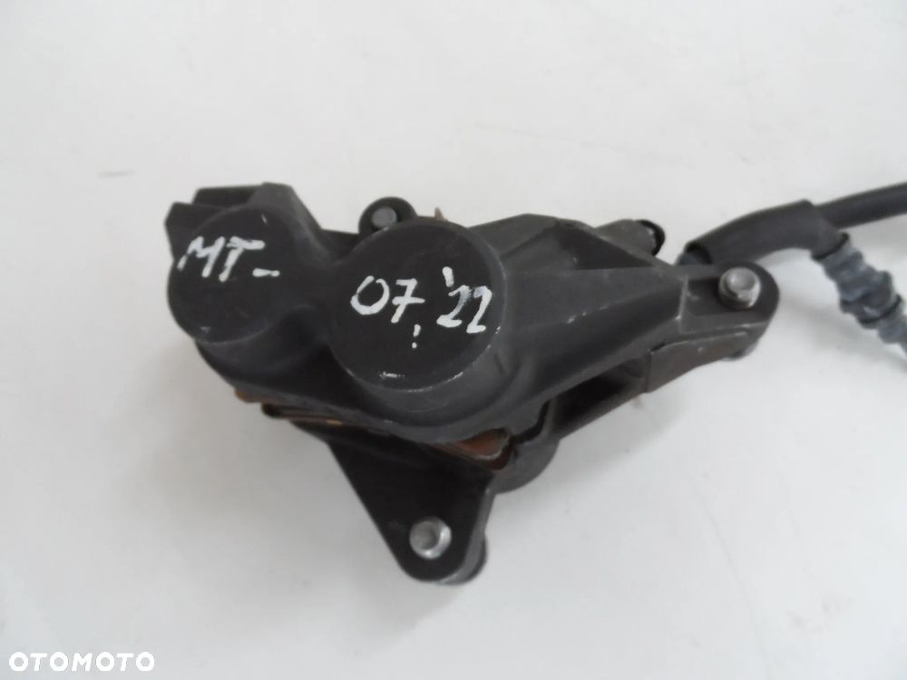 YAMAHA MT07 2023 ROK zacisk hamulcowy przód - 8