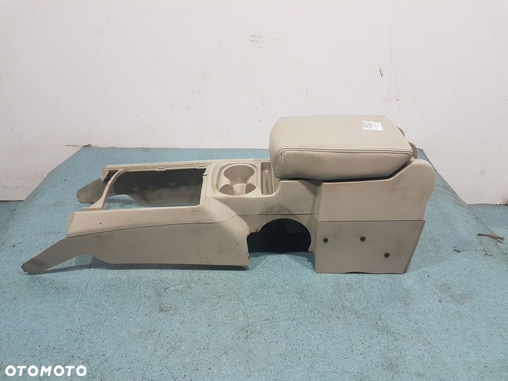 JEEP COMMANDER TUNEL ŚRODKOWY - 1