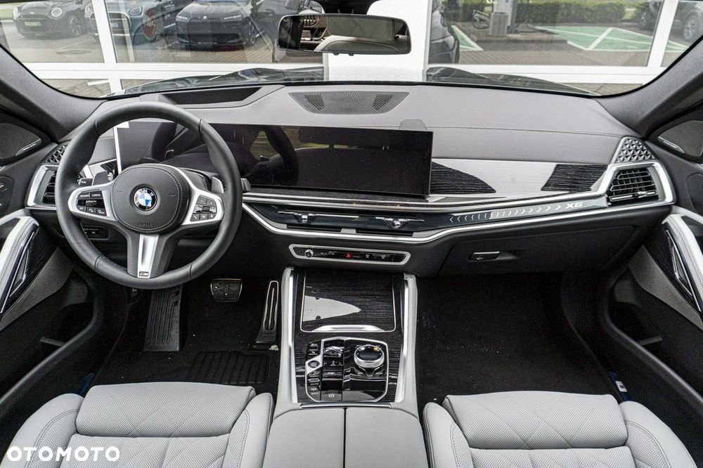 BMW X6 - 16