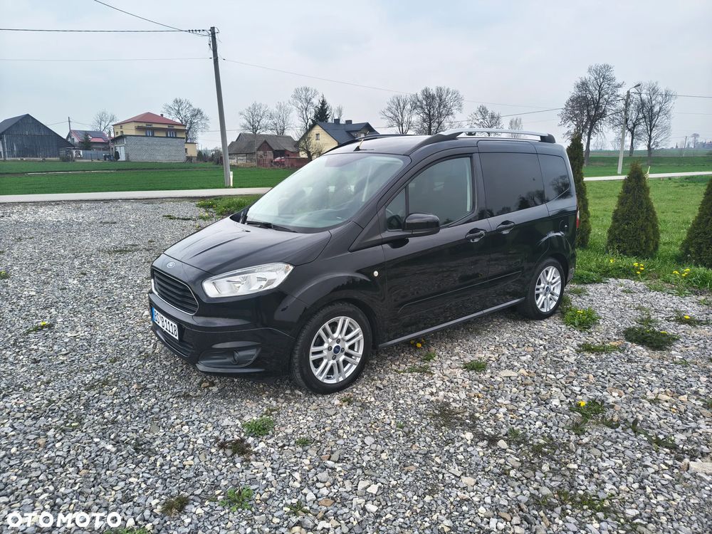 Ford Tourneo Courier 1.0 EcoBoost S&S Titanium - 1