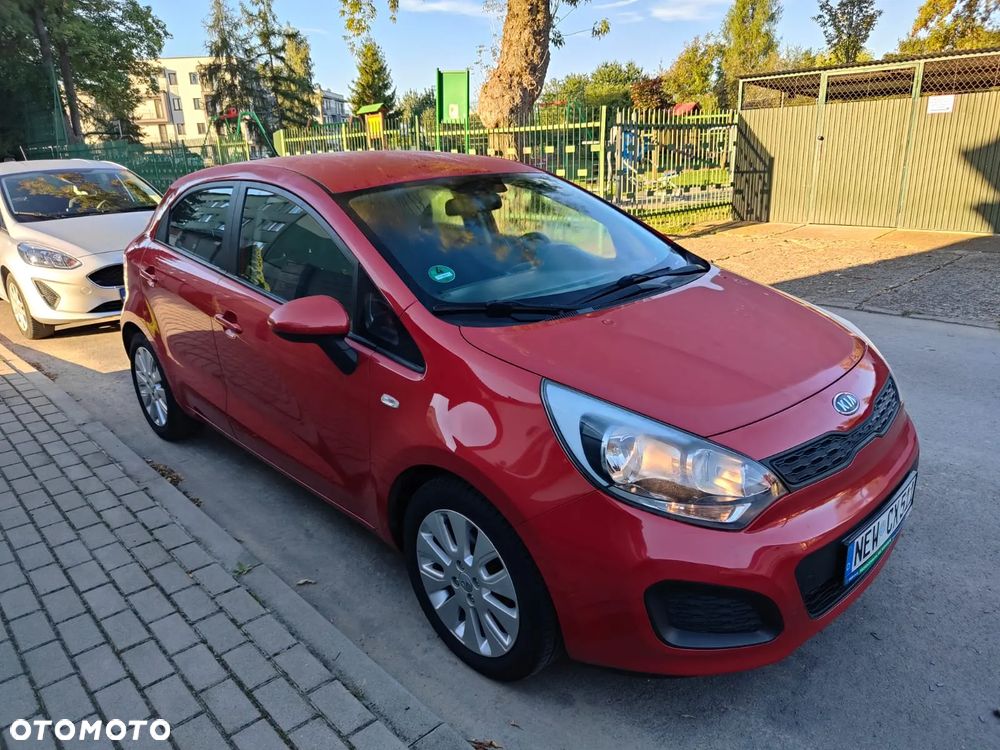 Kia Rio 1.2 Attract - 1