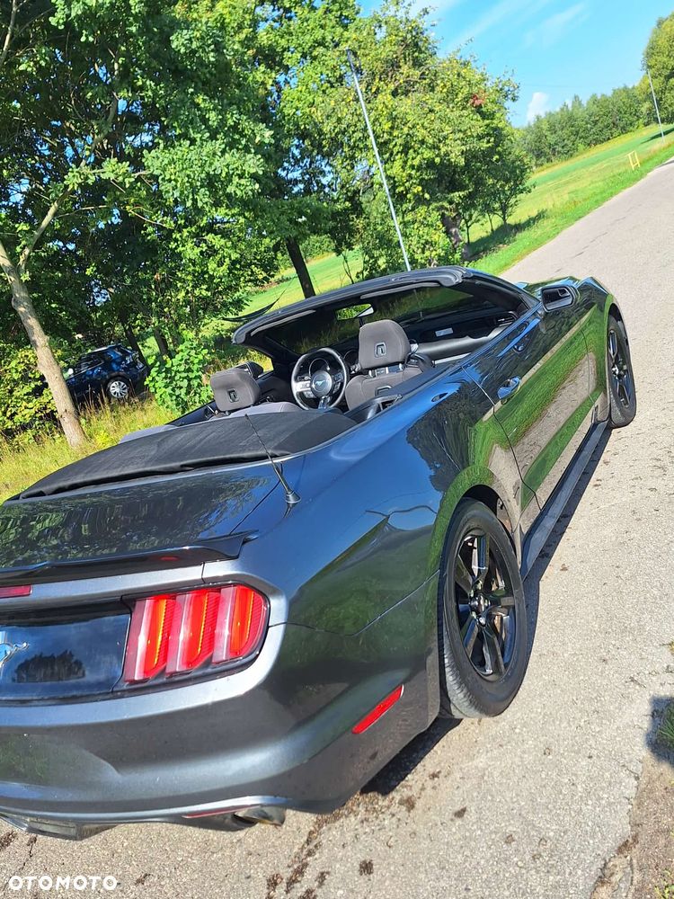 Ford Mustang 3.7 V6 Premium - 9