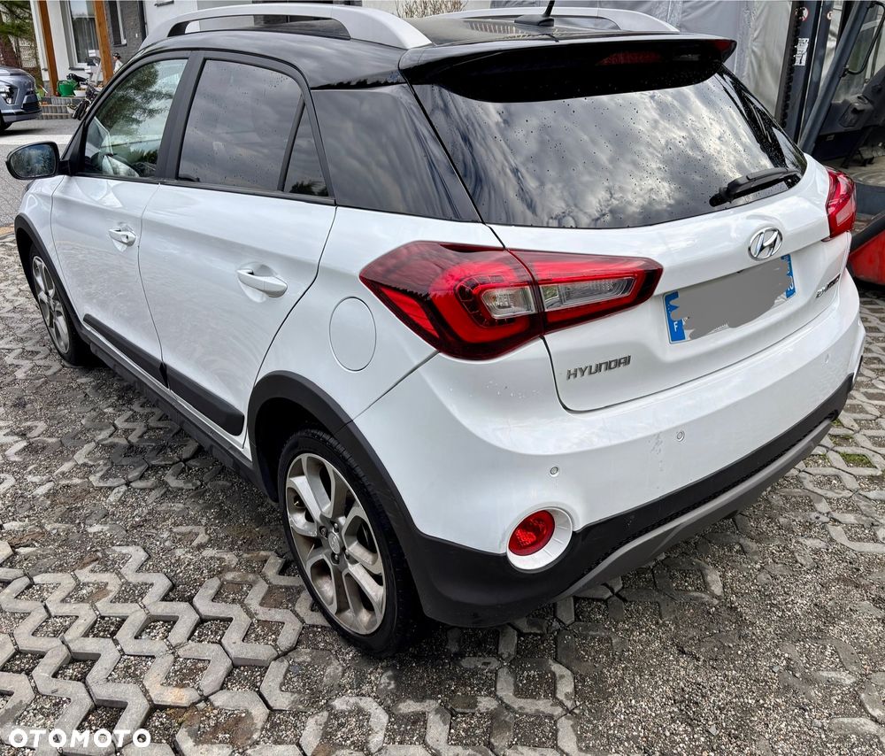 Hyundai i20 - 13
