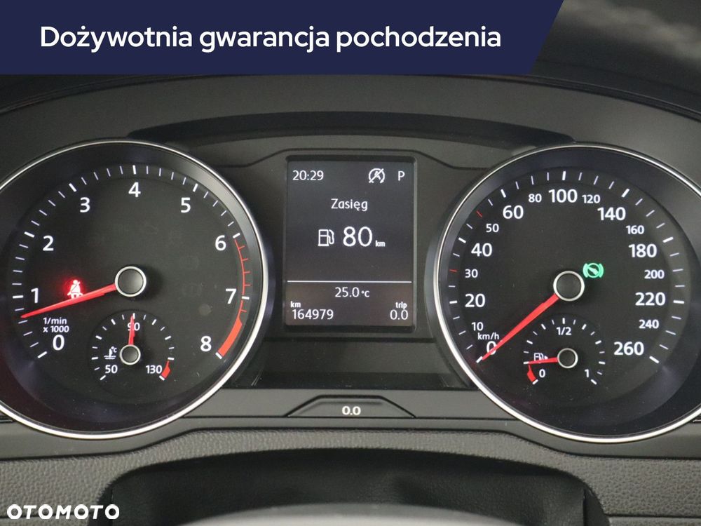 Volkswagen Passat - 13