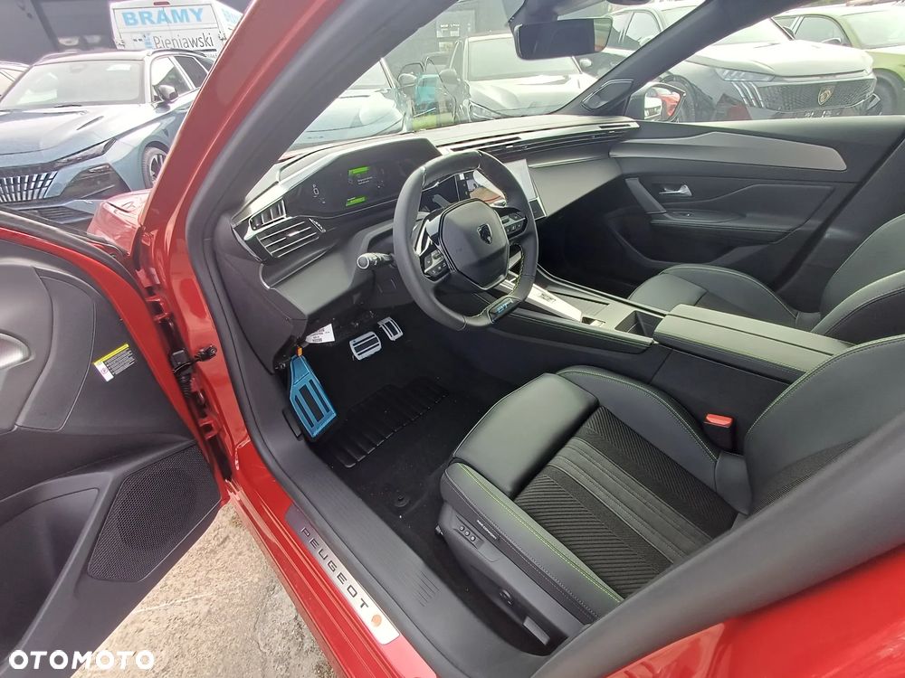 Peugeot 308 1.2 mHEV Active Pack S&S e-DCS6 - 11