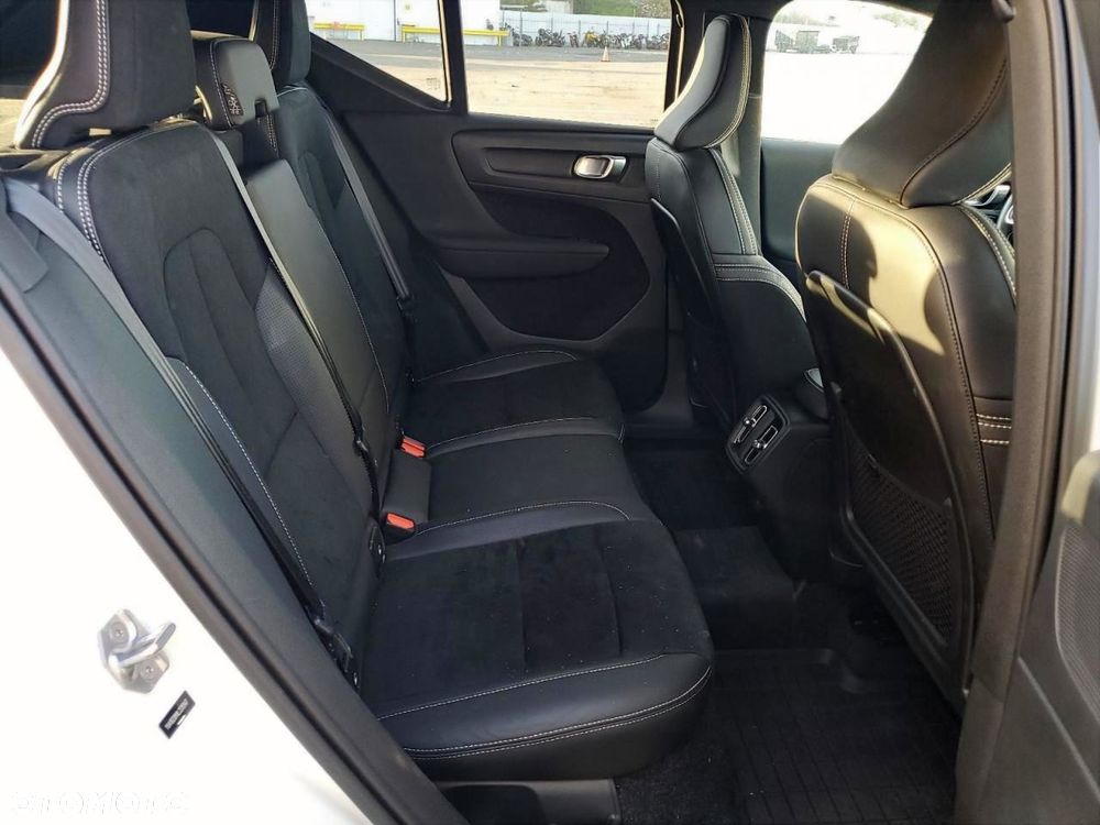 Volvo XC 40 - 10