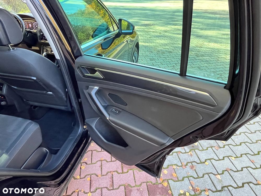 Volkswagen Tiguan 2.0 TSI 4Mot R-Style DSG - 16