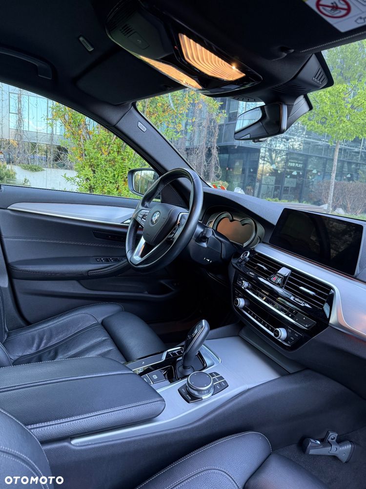 BMW Seria 5 520d Efficient Dynamics Edition Luxury Line - 20
