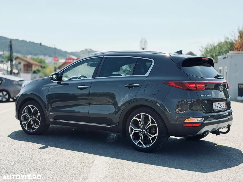 Kia Sportage 2.0 DSL 8AT HP 4x4 GT Line - 4